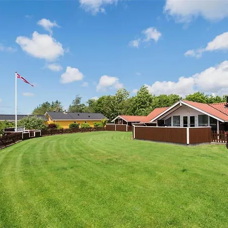 C11034-hemmet-strandvaenget-5 Holiday home *